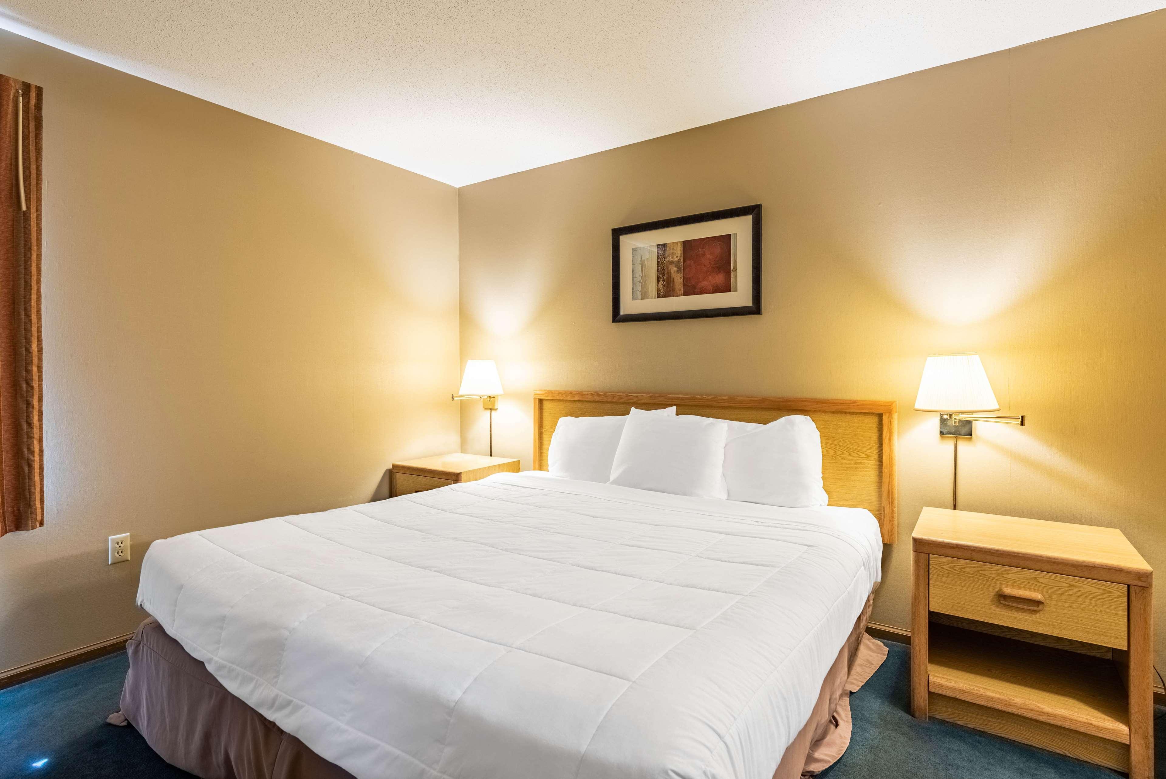Americas Best Value Inn St. Marys Esterno foto