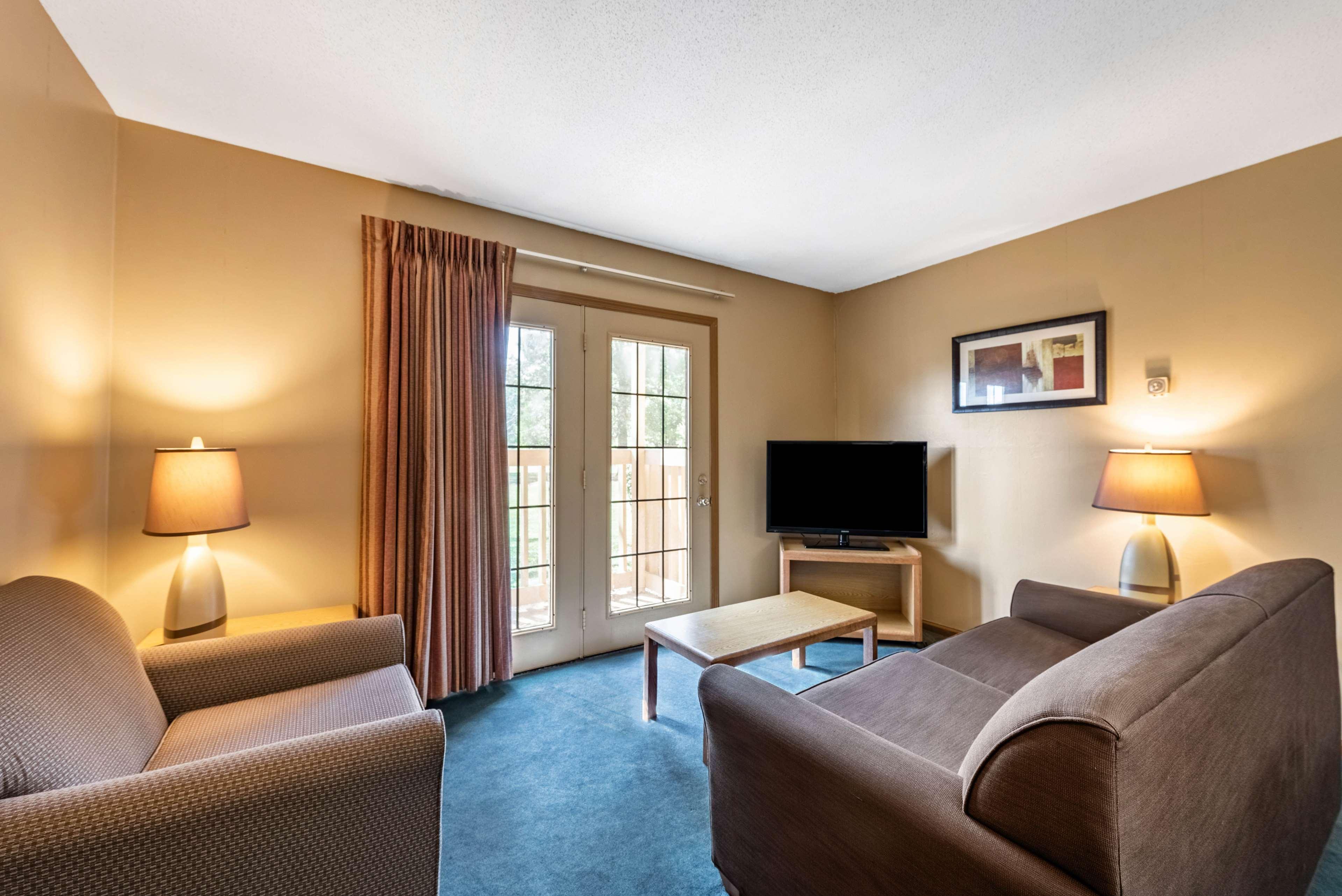 Americas Best Value Inn St. Marys Esterno foto